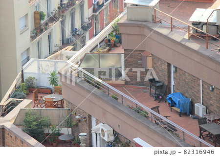 スペイン バルセロナのThe観光名所　サグラダ・ファミリア、カタルーニャ音楽堂、ボケリア市場 82316946