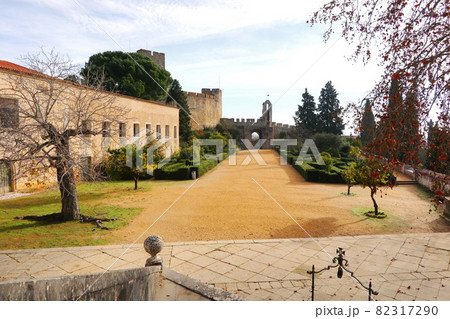 ポルトガルの世界遺産、トマールのキリスト教修道院(Convento de Cristo) ポルトガルの世界遺産、トマールのキリスト教修道院(Convento de Cristo) 82317290
