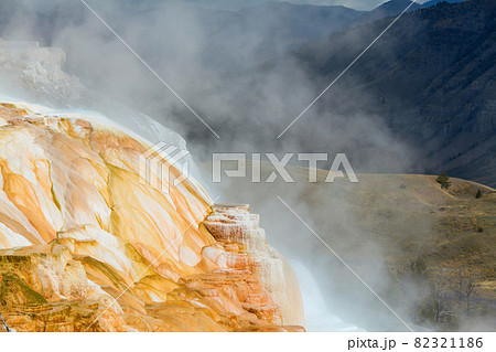 Mammoth Hot Springs Mammoth Hot Springs 82321186