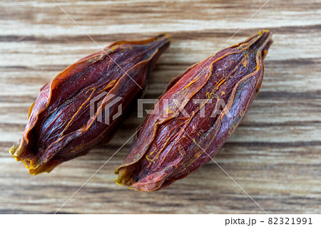 クチナシの実 82321991