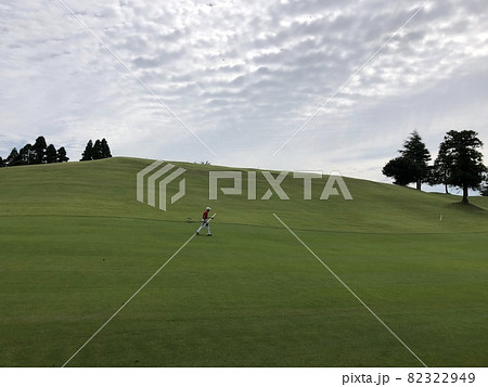 夏の終わりにゴルフを愉しむ　　　・～Enjoy golf at the end of summe～・ 82322949
