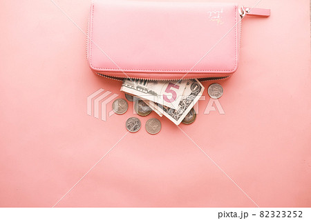 us dollar cash in leather on pink background  82323252