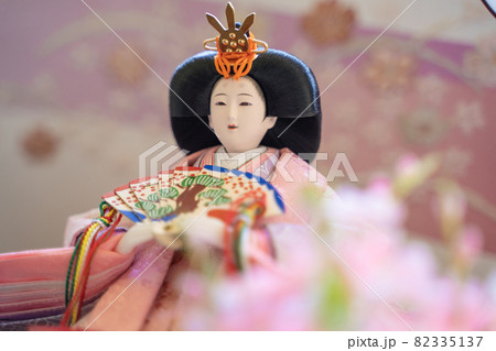 雛人形 82335137