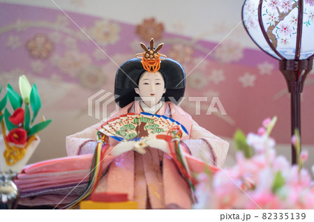 雛人形 82335139