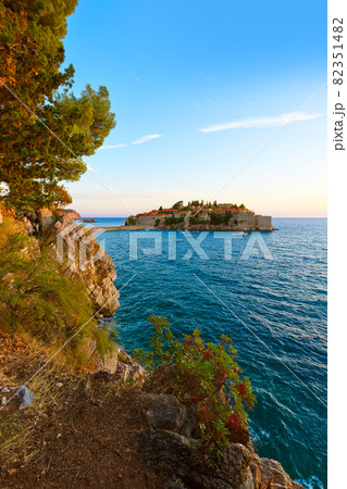 Island Sveti Stefan - Montenegro 82351482