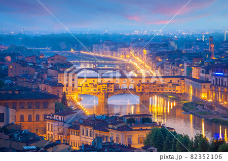 Ponte Vecchio and Florence city downtown skyline cityscape of Italy Ponte Vecchio and Florence city downtown skyline cityscape of Italy 82352106
