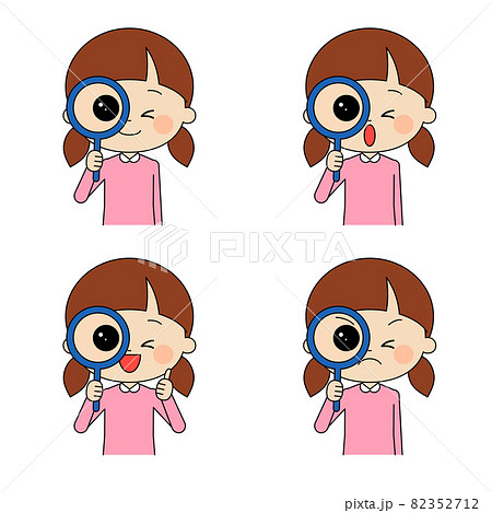 片目を瞑って虫眼鏡で詳しく見ている女の子セット 82352712