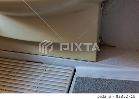 風呂のリフォーム　排水口 82352719