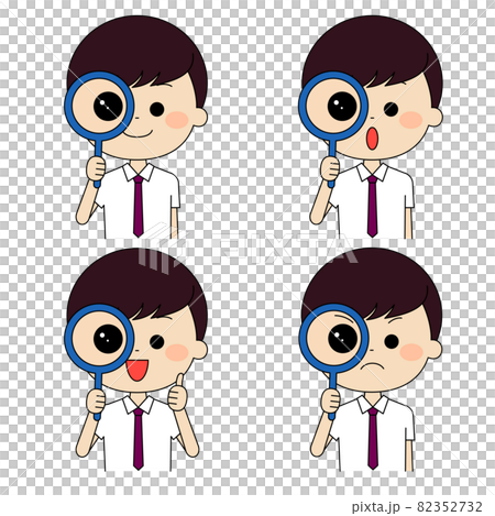 男學生用放大鏡看細節 82352732