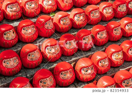 成海神社、ずらりと並ぶだるま達〈愛知県名古屋市〉 82354933