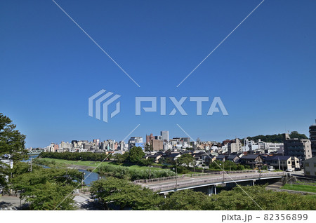 金沢市 犀川桜橋遠景 金沢市 犀川桜橋遠景 82356899