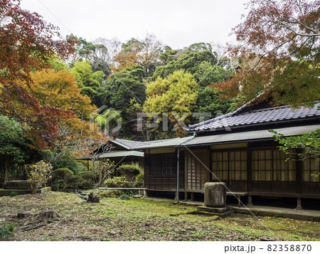 鎌倉・英勝寺 書院と紅葉 鎌倉・英勝寺 書院と紅葉 82358870