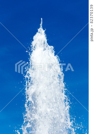 Top of silhouette of the fountain on blue sky. Top of silhouette of the fountain on blue sky. 82370139