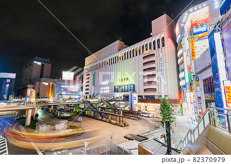 東京　八王子駅北口　夜景 82370979