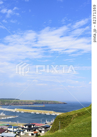 道東の小さな港 落石漁港 と落石の町 道東の小さな港 落石漁港 と落石の町 82371369