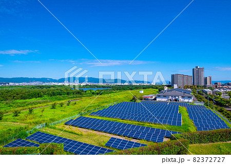 メガソーラーと淀川 82372727