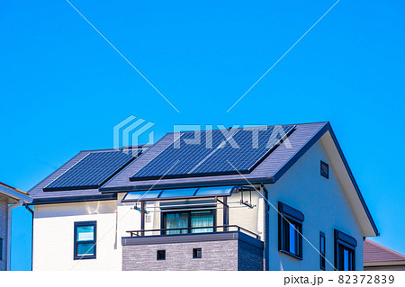 ソーラー発電の新築再エネ住宅 82372839