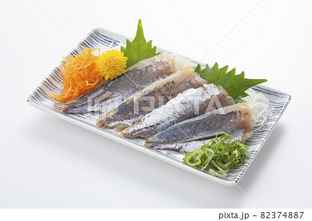真あじの刺し身 真あじの刺し身 82374887