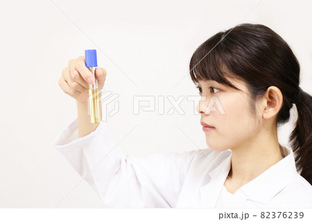 医療・研究コンセプト　医薬品の開発 82376239