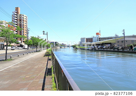 名古屋市熱田区中川区 住吉橋周辺から眺める堀川 名古屋市熱田区中川区 住吉橋周辺から眺める堀川 82377106