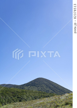 快晴の沼ッ原湿原の風景(栃木県那須塩原市) 快晴の沼ッ原湿原の風景(栃木県那須塩原市) 82378513