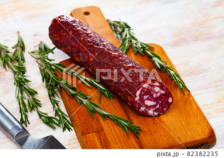 Uncooked smoked semi-dry sausage Braunschweig Uncooked smoked semi-dry sausage Braunschweig 82382235
