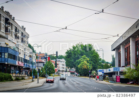 サラエボの街並み（ボスニア・ヘルツェゴビナ） 82386497