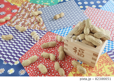 豆まき 82386651
