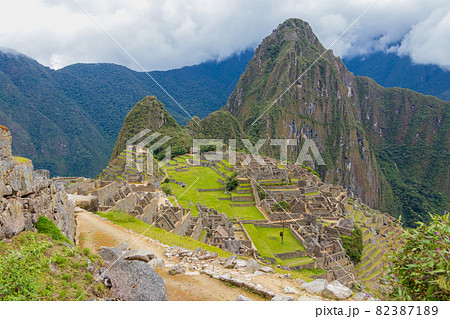 Archaeological remains of Machu Picchu located in the mountains of Cusco. 82387189