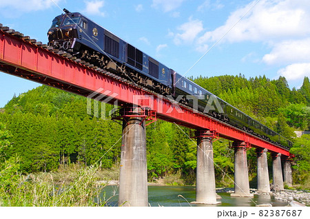 ななつ星 82387687