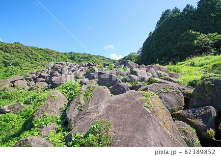 山口県美祢市国指定天然記念物万倉の大岩郷 82389852