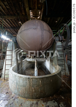 廃墟　廃工場　静岡県　製紙工場 82390576