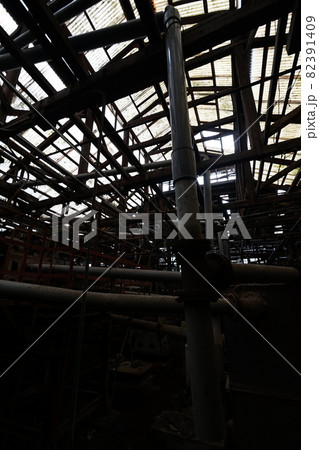 廃墟　廃工場　静岡県　製紙工場 82391409