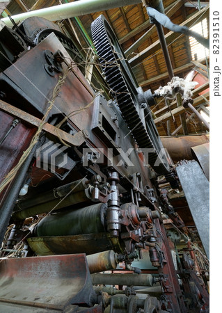 廃墟　廃工場　静岡県　製紙工場 82391510