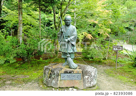 少年一休像／酬恩庵一休寺（京田辺市） 82393086
