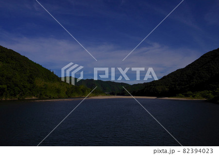 夏の四万十川 日本の清流 川下り 夏の四万十川 日本の清流 川下り 82394023