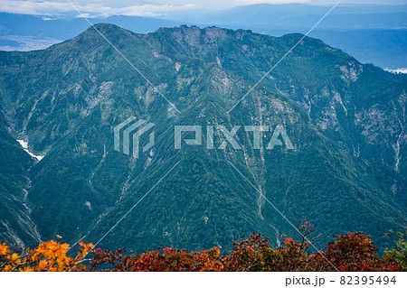 越後駒ヶ岳から見た八海山 越後駒ヶ岳から見た八海山 82395494