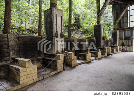 竃 アウトドア 炊事場 キャンプ場 施設 イメージ素材の写真素材 竃 アウトドア 炊事場 キャンプ場 施設 イメージ素材の写真素材
