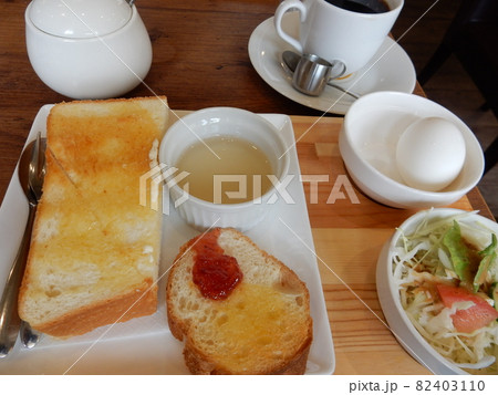 美味しいモーニングセット 美味しいモーニングセット 82403110