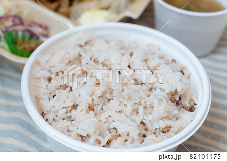 美味しい デリバリー 生姜焼き 82404475