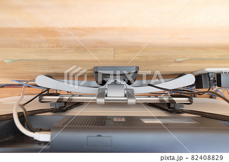 壁掛けテレビの可動式アーム 壁掛けテレビの可動式アーム 82408829