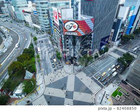 数寄屋橋交差点　銀座 82408850