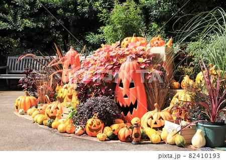 ハロウィン お化けのかぼちゃ ハロウィン お化けのかぼちゃ 82410193