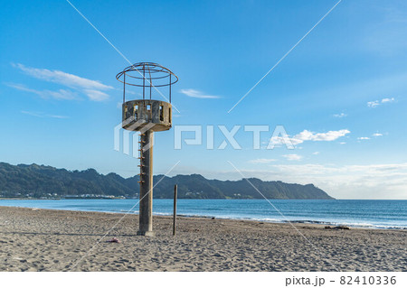 海の監視塔 海の監視塔 82410336