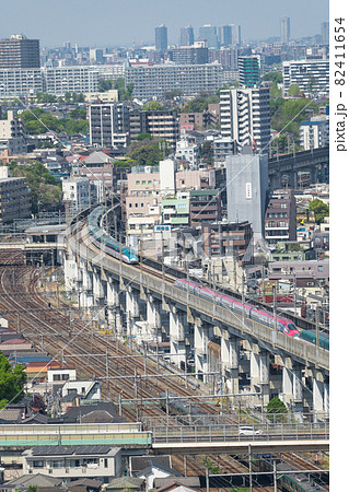 【王子の北とぴあからの眺望　北海道、秋田新幹線】 82411654