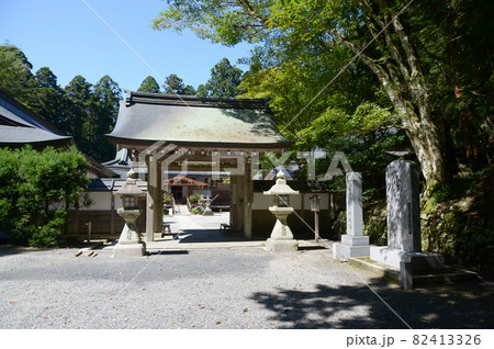 比叡山延暦寺　横川　元三大師堂  山門　滋賀県大津市坂本 82413326