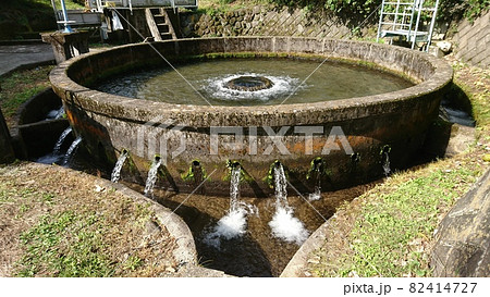 うそのくち円形分水 82414727