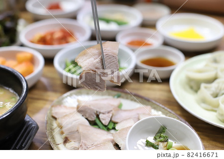 豚肉 獣肉 食べ物 82416671