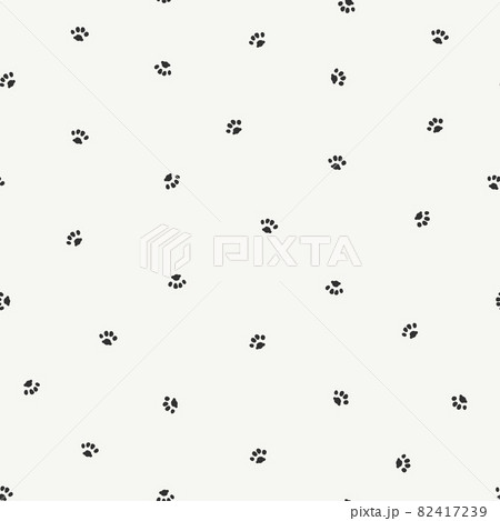 Animal track shapes seamless pattern. Paw print icon isolated seamless pattern on white background. Vector 82417239