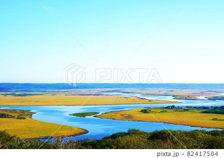 琵琶瀬展望台 霧多布湿原 霧 北海道浜中町 琵琶瀬展望台 霧多布湿原 霧 北海道浜中町 82417504